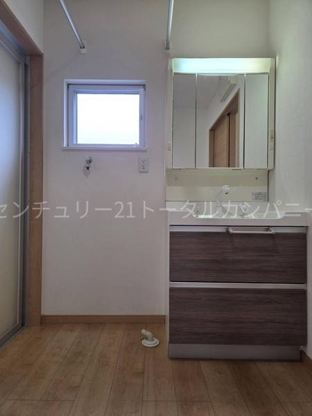 東諸県郡国富町大字三名の中古一戸建て