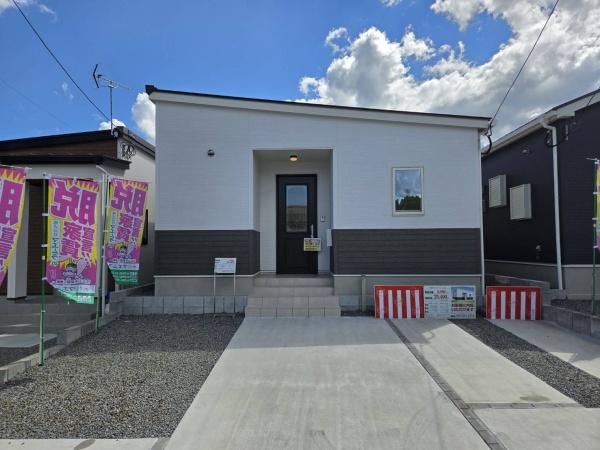 未入居物件！駅近くの平家建て！