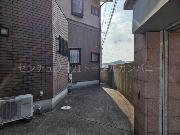 宮崎市小松台東３丁目の中古一戸建