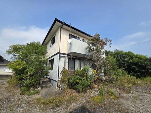 敷地広々のどかな自然の広がる一戸建て