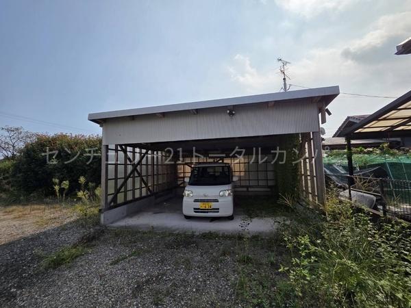 敷地広々のどかな自然の広がる一戸建て