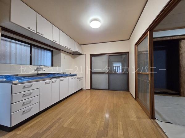 都城市広原町の中古一戸建て