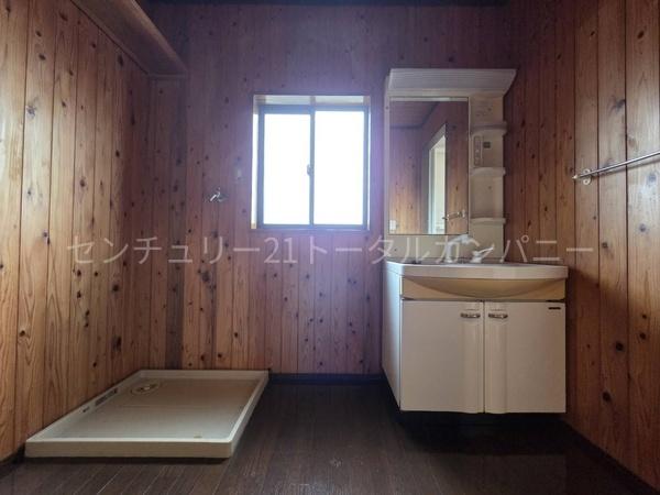 北諸県郡三股町大字樺山の中古一戸建て