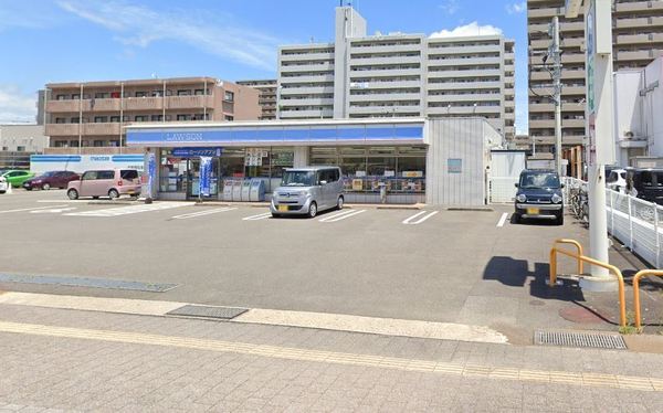 コアマンションルネス大橋(ローソン宮崎大橋三丁目店)