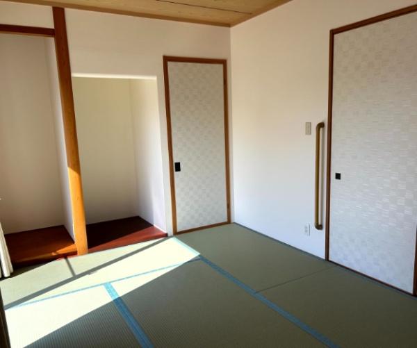 高台・南道路薫坂・軽量鉄骨ハウスメーカー２階建・4LDK