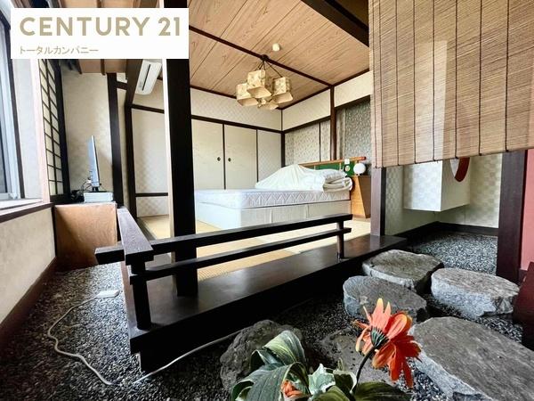 新富町ホテル　広々した敷地に合計12部屋