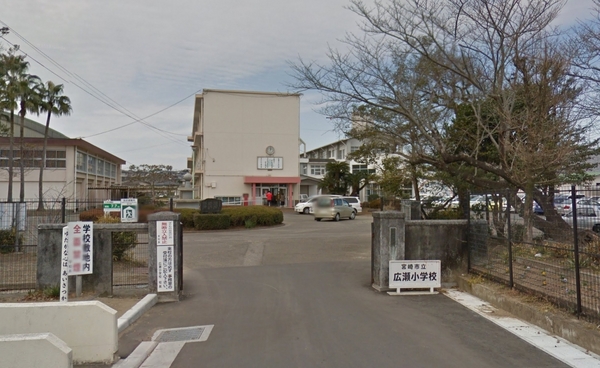 宮崎市佐土原町下田島の新築一戸建(宮崎市立広瀬小学校)