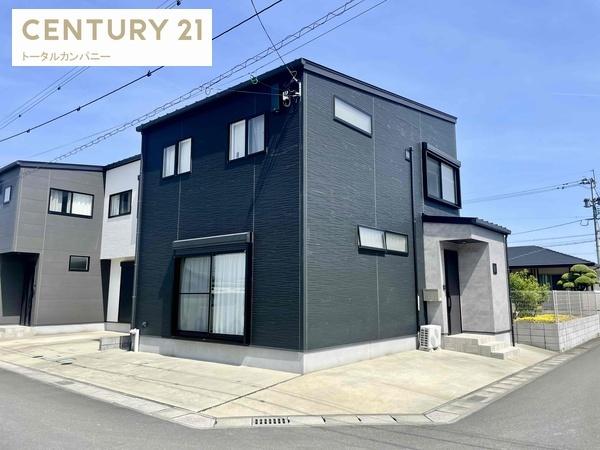 吉村町築浅中古住宅