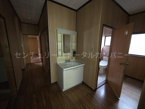 小林市野尻町三ケ野山の中古一戸建て