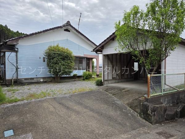 小林市野尻町中古一戸建て