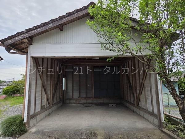 小林市野尻町中古一戸建て