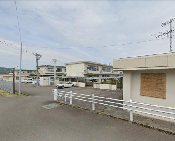 児湯郡都農町大字川北の中古一戸建て(都農町立都農南小学校)
