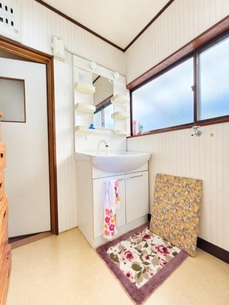 宮崎市佐土原町東上那珂の中古一戸建て