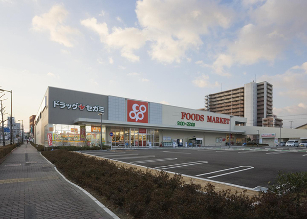 泉佐野市市場西2丁目の中古一戸建て(ココカラファインコープ泉佐野店)