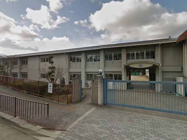 岸和田市内畑町の土地(岸和田市立山滝小学校)