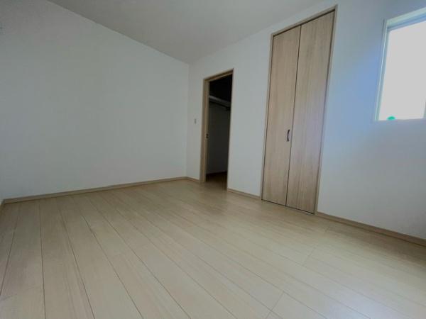 堺市西区上の中古一戸建て