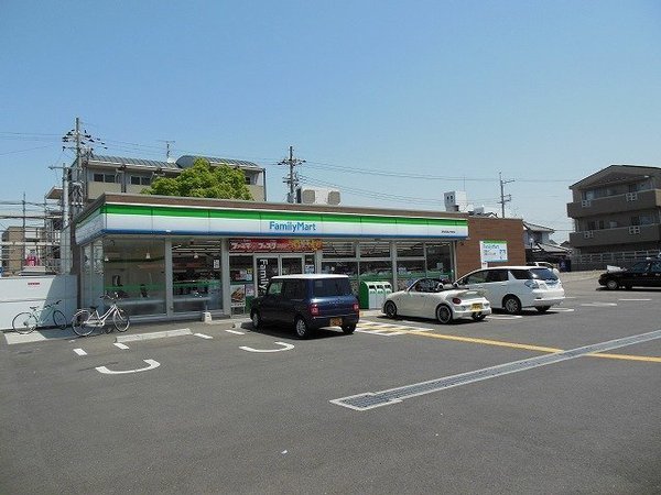 岸和田市西之内町の土地(ファミリーマート岸和田西之内町店)