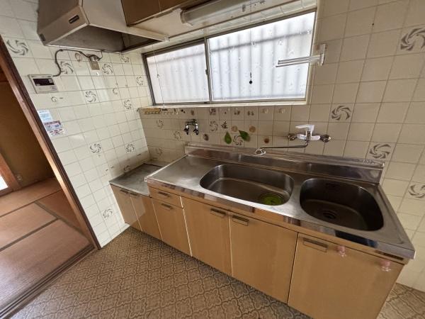岸和田市磯上町５丁目の中古一戸建て