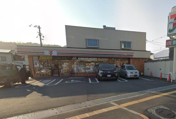 河内長野市千代田南町の中古一戸建て(セブンイレブン河内長野向野店)