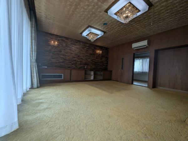 河内長野市千代田南町の中古一戸建て