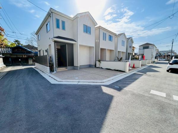 岸和田市春木大小路町の新築一戸建