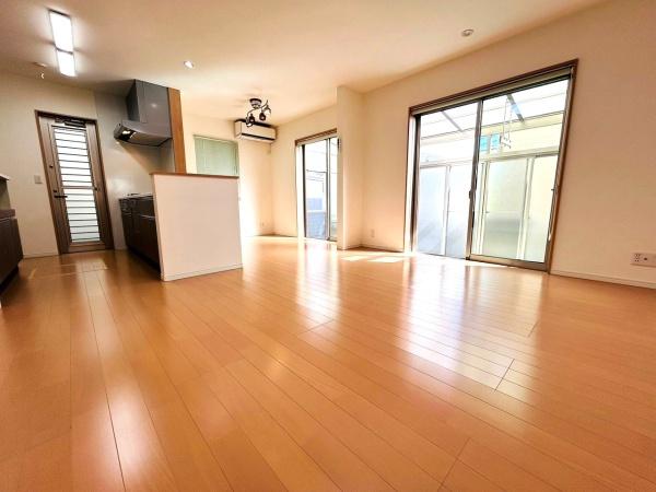 泉南郡熊取町つばさが丘北２丁目の中古一戸建