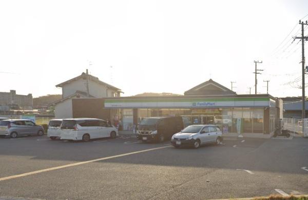 富田林市中野町2丁目の中古一戸建て(ファミリーマート富田林中野町一丁目店)