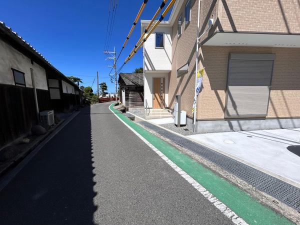 和泉市三林町の新築一戸建