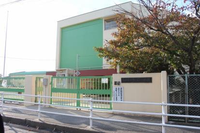 高石市取石４丁目の中古一戸建て(高石市立取石小学校)