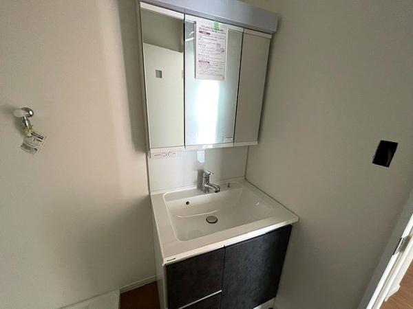 堺市西区上の中古一戸建