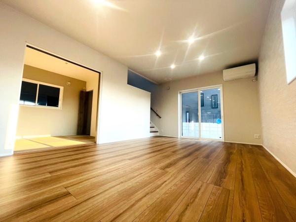 貝塚市東山６丁目の新築一戸建