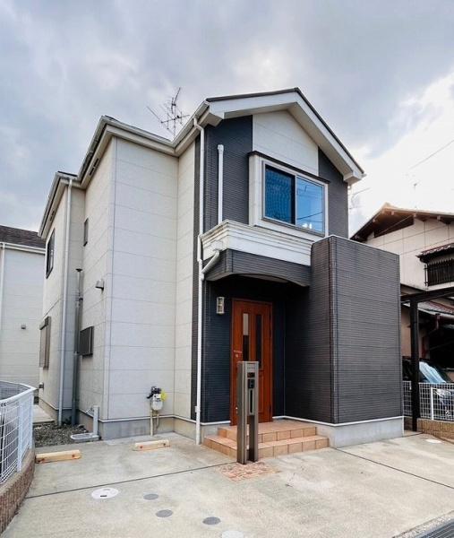 岸和田市小松里町の中古一戸建