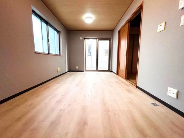 岸和田市小松里町の中古一戸建