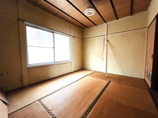 岸和田市下松町４丁目の中古一戸建て