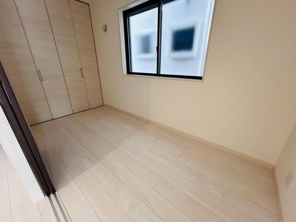 和泉市伏屋町１丁目の新築一戸建