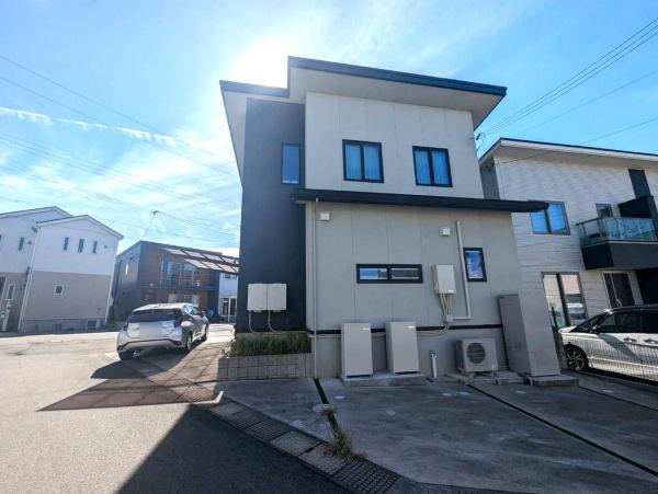 和泉市内田町３丁目の中古一戸建て