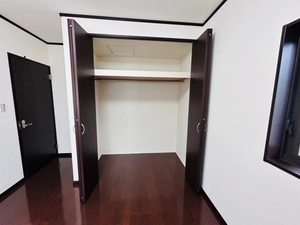 泉南郡熊取町つばさが丘西２丁目の中古一戸建て