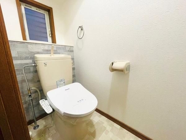 泉南郡熊取町朝代西４丁目の中古一戸建て