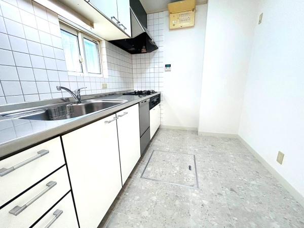 泉南郡熊取町つばさが丘西１丁目の中古一戸建