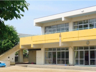 フィオレ高石 中古マンション(認定こども園たかいし保育園)