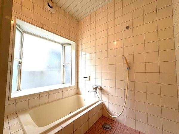高石市羽衣４丁目の中古一戸建て