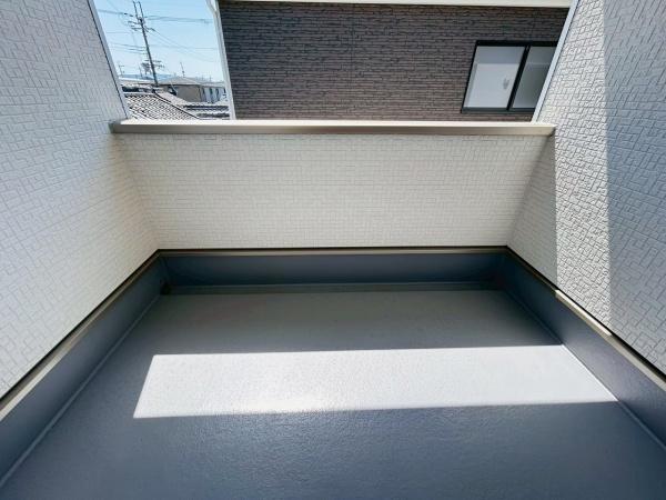 泉南市鳴滝１丁目の新築一戸建