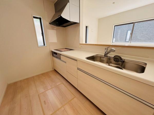 泉南市鳴滝１丁目の新築一戸建