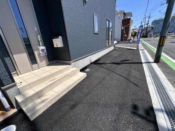 泉南市鳴滝１丁目の新築一戸建