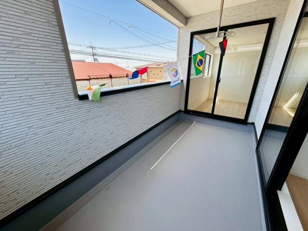泉南市鳴滝１丁目の新築一戸建