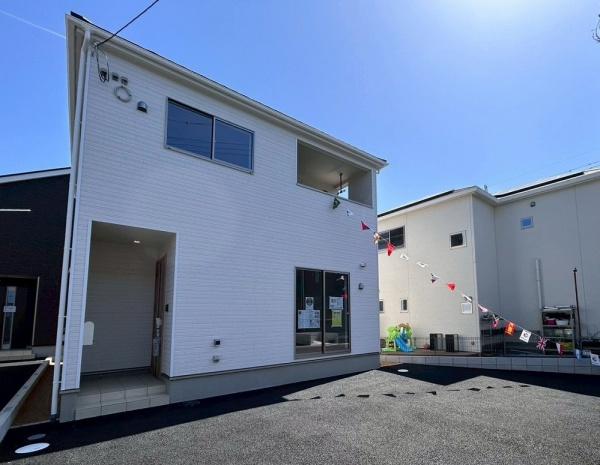 泉南市鳴滝１丁目の新築一戸建