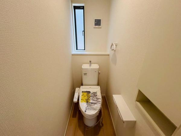 泉南市鳴滝１丁目の新築一戸建