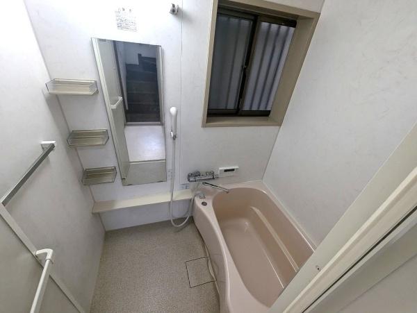 岸和田市八阪町３丁目の中古一戸建て