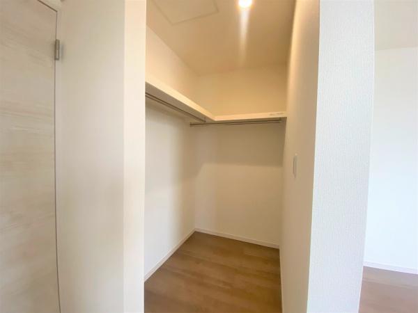 泉佐野市本町の新築一戸建