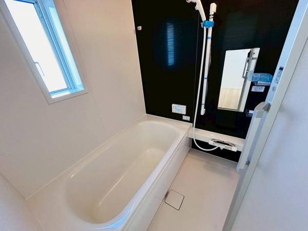 クレイドルガーデン泉佐野市上瓦屋第３　２号棟　新築戸建
